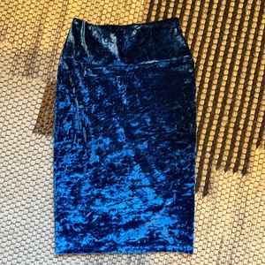 Blue velvet knee length skirt!
